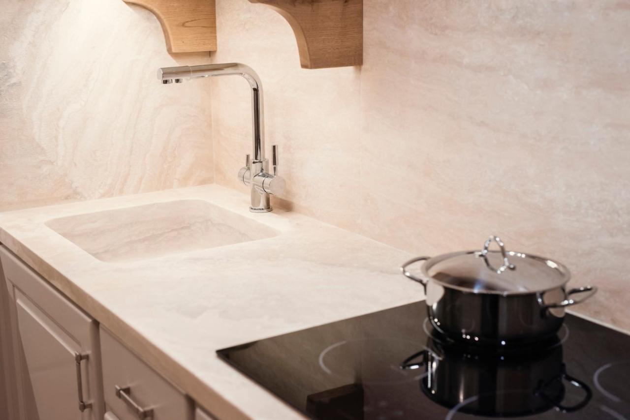 Palazzo Degli Archi Apartment San Vincenzo Ngoại thất bức ảnh