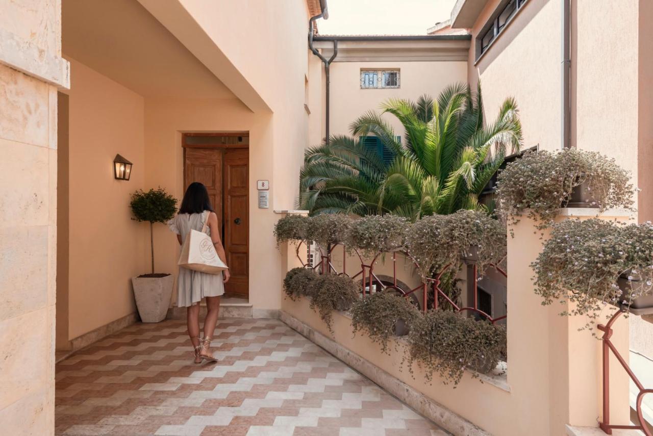 Palazzo Degli Archi Apartment San Vincenzo Ngoại thất bức ảnh